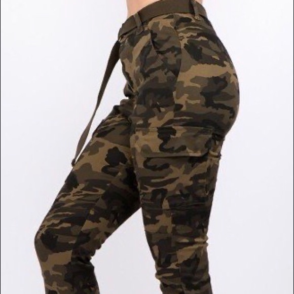 CARGO CAMOUFLAGE JEANS with LEG POCKETS - Picture 3 of 16